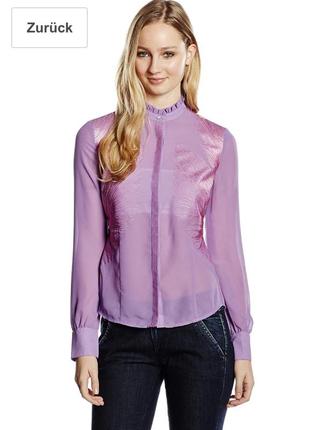 Фирменная стильная блузка с вышивкой