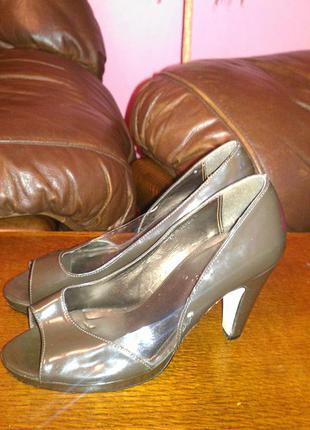 Туфлі principles 38р шкіра