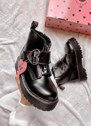 Женские ботинки dr.martens x lazy oaf8 фото