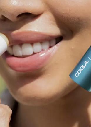 ❤️‍🔥 оригинал сонцезахисний органічний бальзам для губ spf30 coola liplux original lip balm sunscreen 4.2 g2 фото