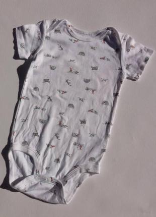 Carter's. бодик на 12-18 месяцев мальчику картерс.