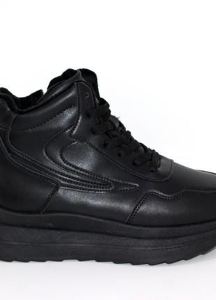 Жіночі зимові спортивні чорні черевики на хутрі чорний5 фото