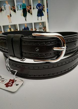 Качественный женский кожаный ремень.