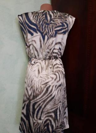 Легке плаття груди на запах3 фото