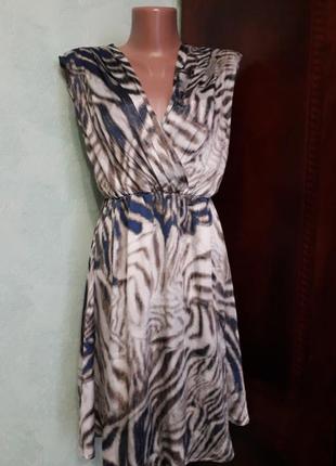 Легке плаття груди на запах4 фото