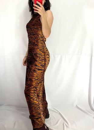 Шикарное велюровое платье макси4 фото