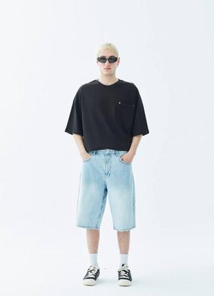 Стильные мужские широкие джинсовые шорты светлы