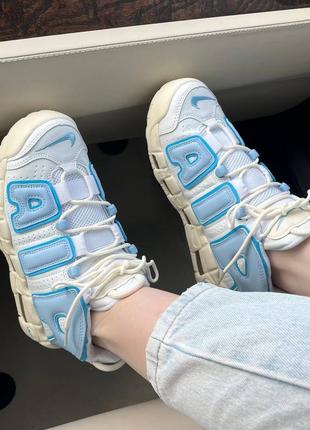 Nike air more uptempo