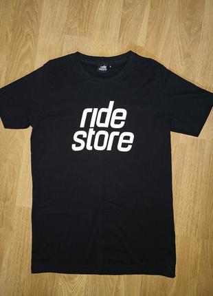 Футболка чорна ride store