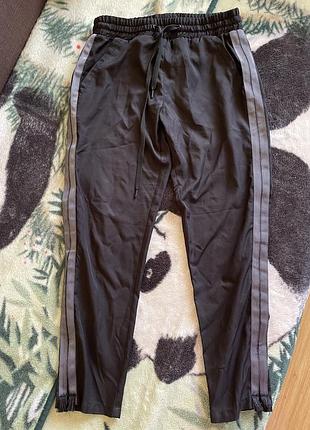 Легкі штани