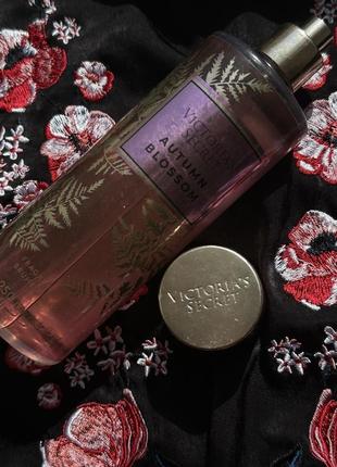 Парфюмированный спрей для тела victoria s secret autumn blossom