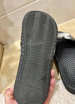 Женские тапочки шлепанцы nike nike victori one slide print5 фото