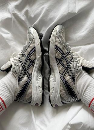 Кроссовки asics