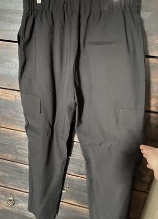 Новые модные тонкие прямые чёрные брюки карго на резинке 50-52 р4 фото