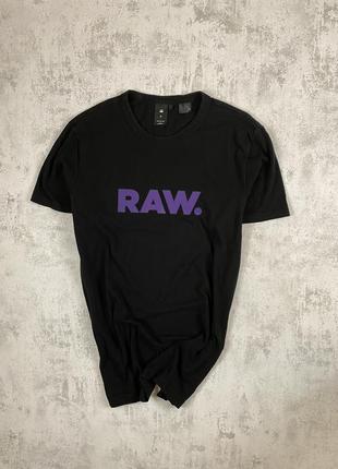 Стильная черная футболка g-star raw с фиолетовым принтом