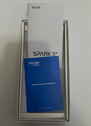 Телефон сенсорний tecno spark 8p6 фото