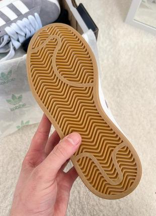 Крутые женские кроссовки adidas leonero zalando outlet hours серые6 фото