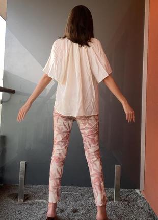 Брюки принт рожеві трикотаж штани по фігурі завʼязка pullпояс класика офісmango костюм квіткові2 фото