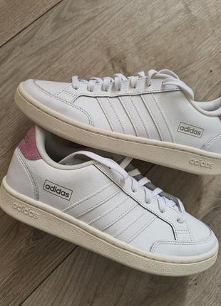 Кроссовки adidas grand court se1 фото