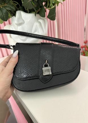 Сумочка guess