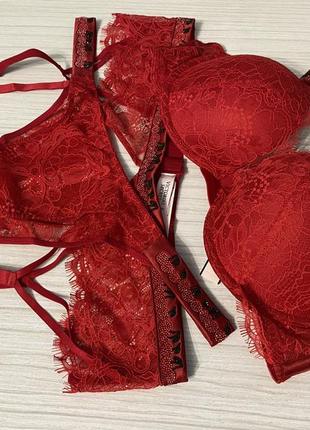 Комплект нижнего белья victoria’s secret 34b (75b), 36b (80b), пояс для чулков xs/s, m/l, трусики s, m. нижнее белье виктория сикрет3 фото