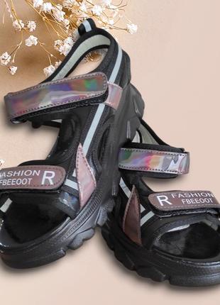 Босоножки сандалии на платформе для девочки черные,  легкие удобные липучки1 фото