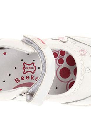 Нові туфельки beeko на дівчинку6 фото