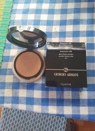 Giorgio armani, glow fusion powder, в оттенке 6.5