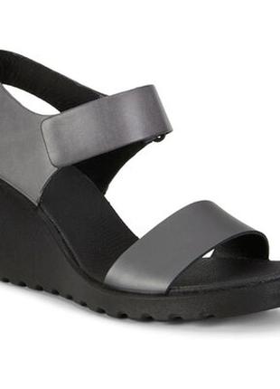 Босоніжки жіночі ecco freja wedge