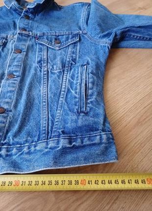 Куртка джинсова   levi's 70706-0216  size 20
стан  ідеальний,6 фото