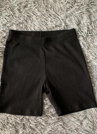 Укорочені велосипедки в рубчик