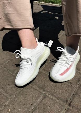 Жіночі кросівки adidas yeezy boost 350 v2 white в білому кольорі (37, 38р.)4 фото