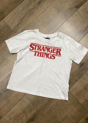 Футболка stranger things от sinsay3 фото