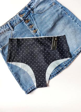 Бесшовные трусики на высокой посадке