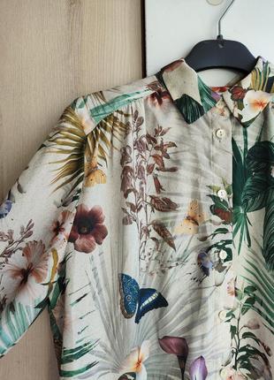 Рубашка летняя с бабочками цветами блуза нарядная2 фото