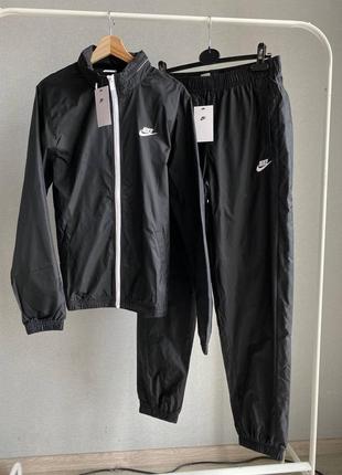 Спортивный костюм nike sportswear club.