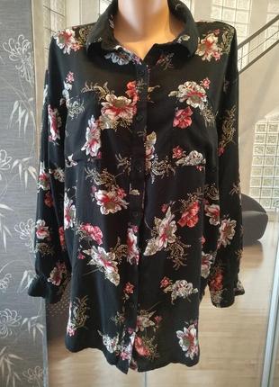 Блузка с цветочным принтом