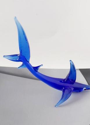 Статуетка кольорове скло акула3 фото