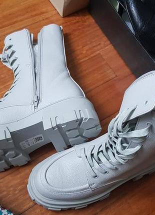 Боти🤍 сірі ,26см