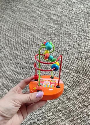 Развивающая игрушка,лабиринт