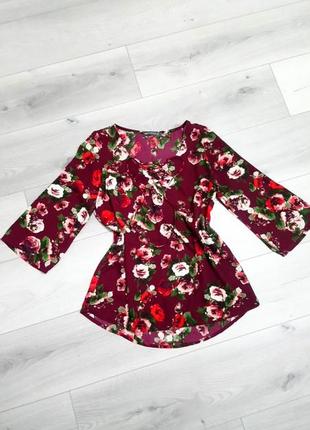 Бордовая блуза в цветочный принт1 фото