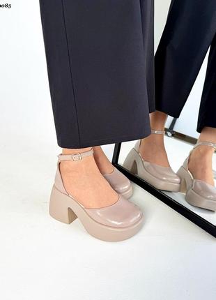 Стильные женские открытые туфли на утолщенной подошве натуральная лаковая кожа2 фото