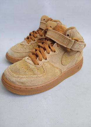 Замшеві кросівки nike hyperfuse rondo low beam light 2012 ml 350