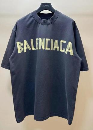 Футболка в стиле balenciaga2 фото