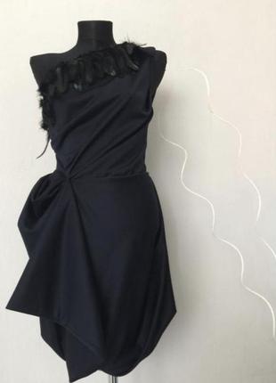 Платье перья