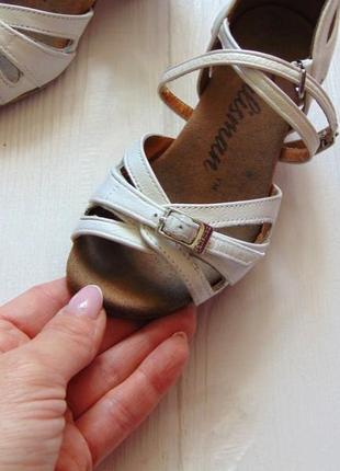Talisman. стелька 16.5 см. танцевальные туфли для девочки3 фото