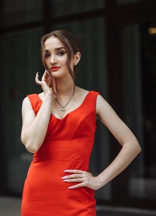 Платье вечернее