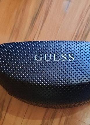 Унисекс чехол для очков guess