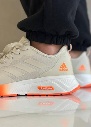 Женские костюмы бежевые с оранжевым adidas cloudfoom beige orange9 фото