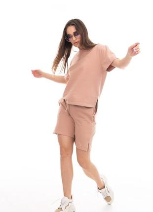 Женский летний костюм с шортами бежево персиковый м